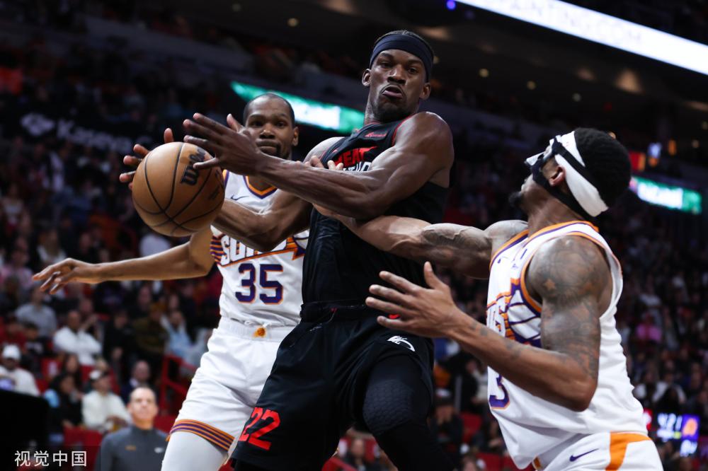 正一步步追 正一步步追