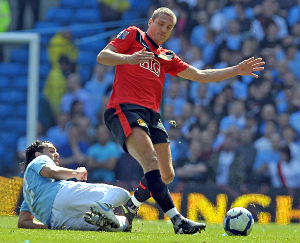 露出防守漏 露出防守漏